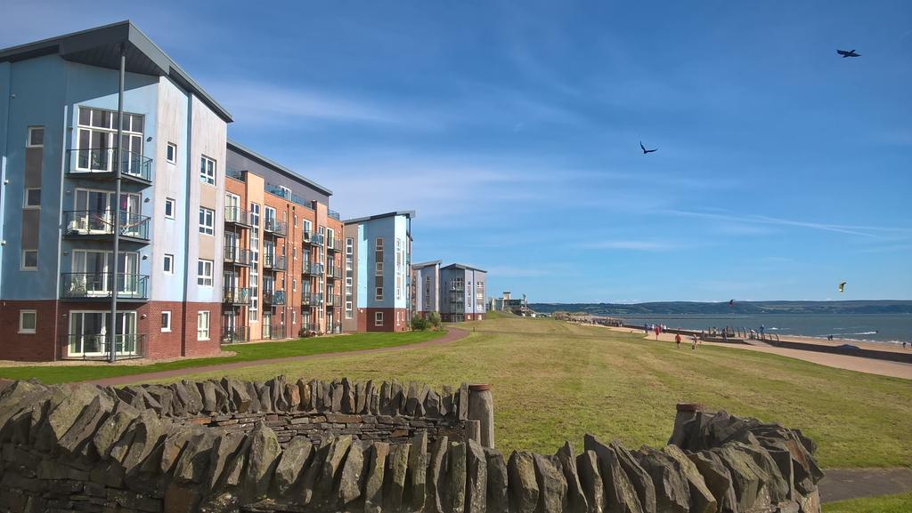 Coastal Apartments - Wales سوانسي المظهر الخارجي الصورة