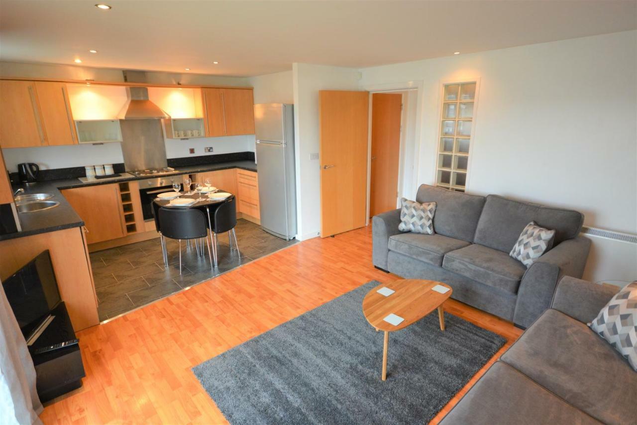 Coastal Apartments - Wales سوانسي المظهر الخارجي الصورة